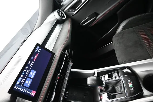 Used 2024 Red Alfa Romeo Veloce image 16