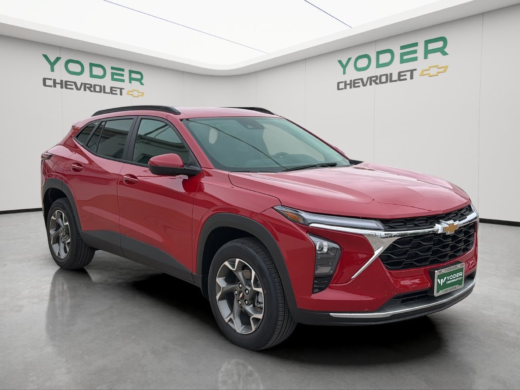 2026 Chevrolet Trax LT - Photo 8