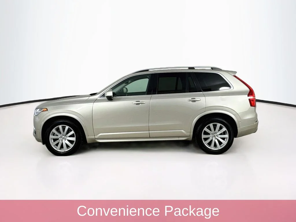 Used 2016  Volvo T6 Momentum image 4