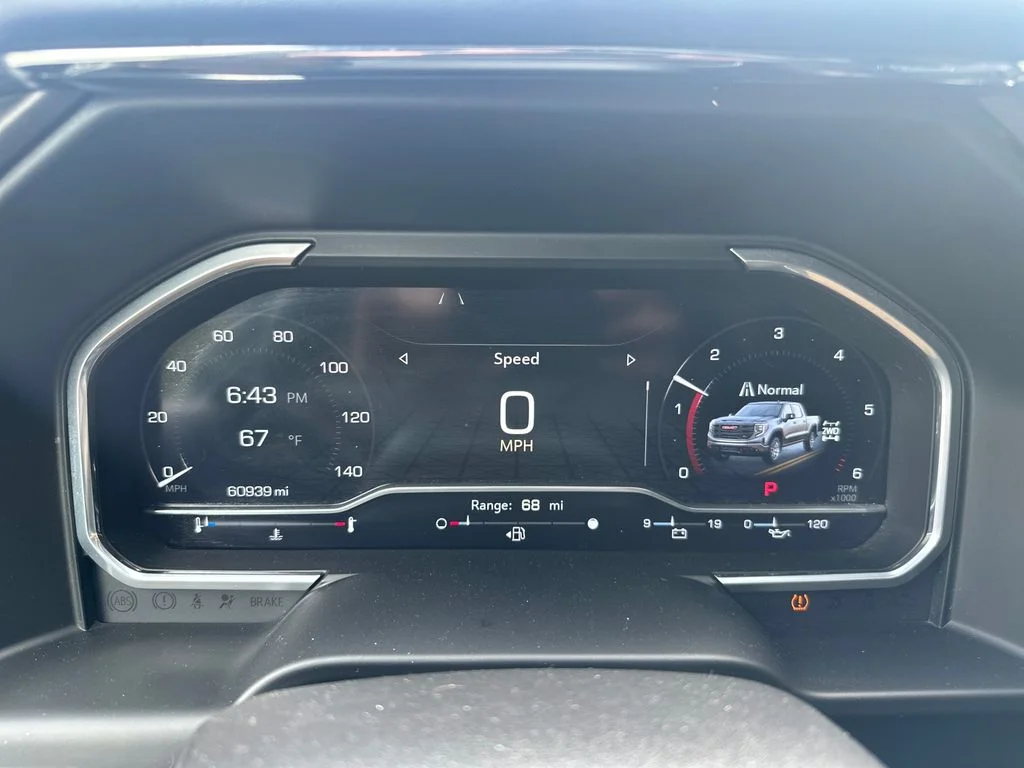 Used 2022 Black GMC AT4X image 15