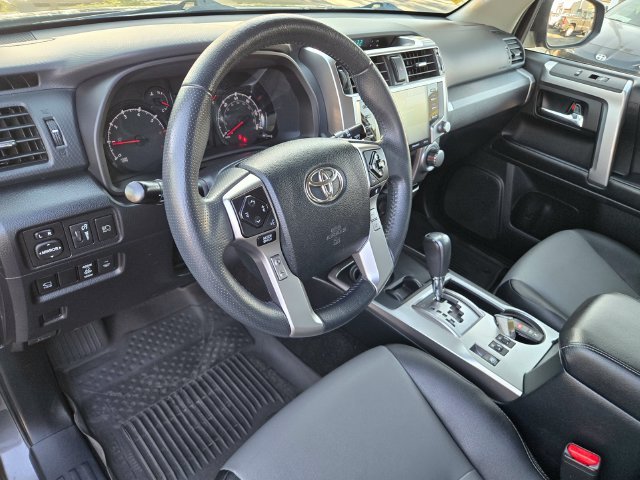 Used 2022 Gray Toyota SR5 Premium image 10