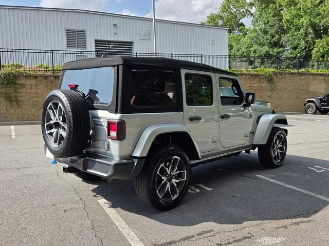 Used 2024 Silver Jeep Sport S 4xe image 9