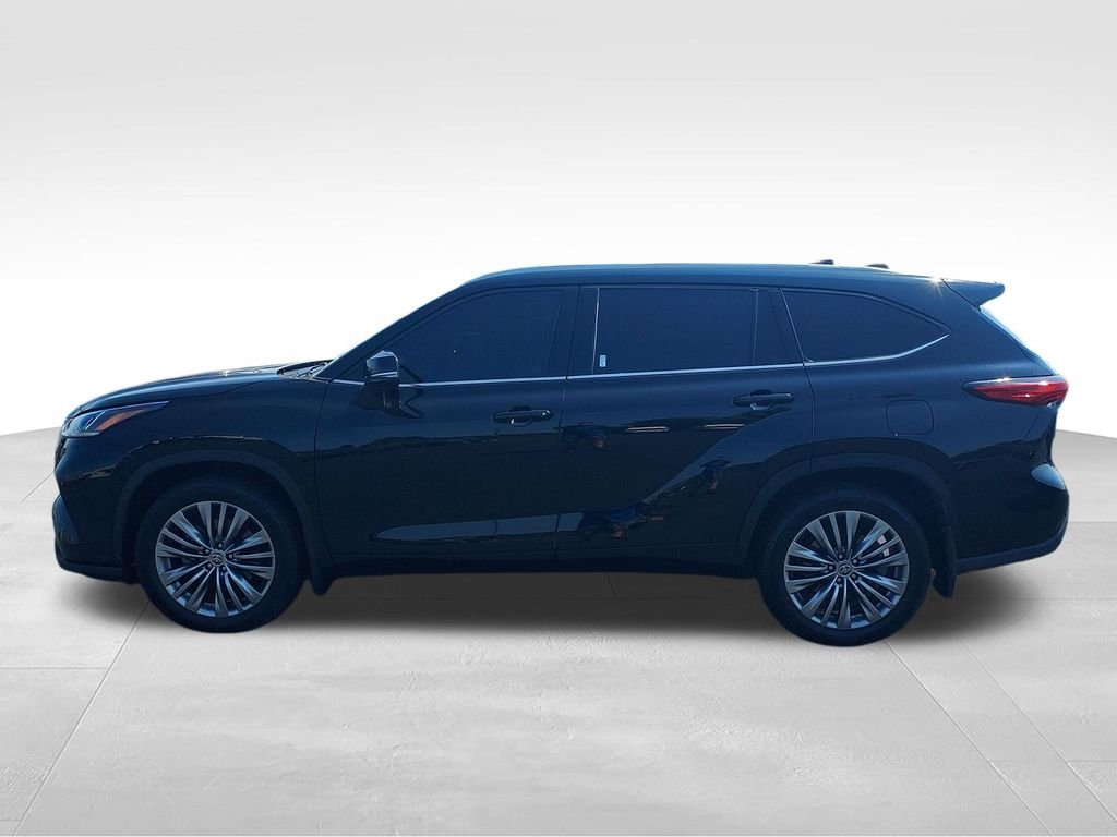 Used 2021 Black Toyota Platinum image 2