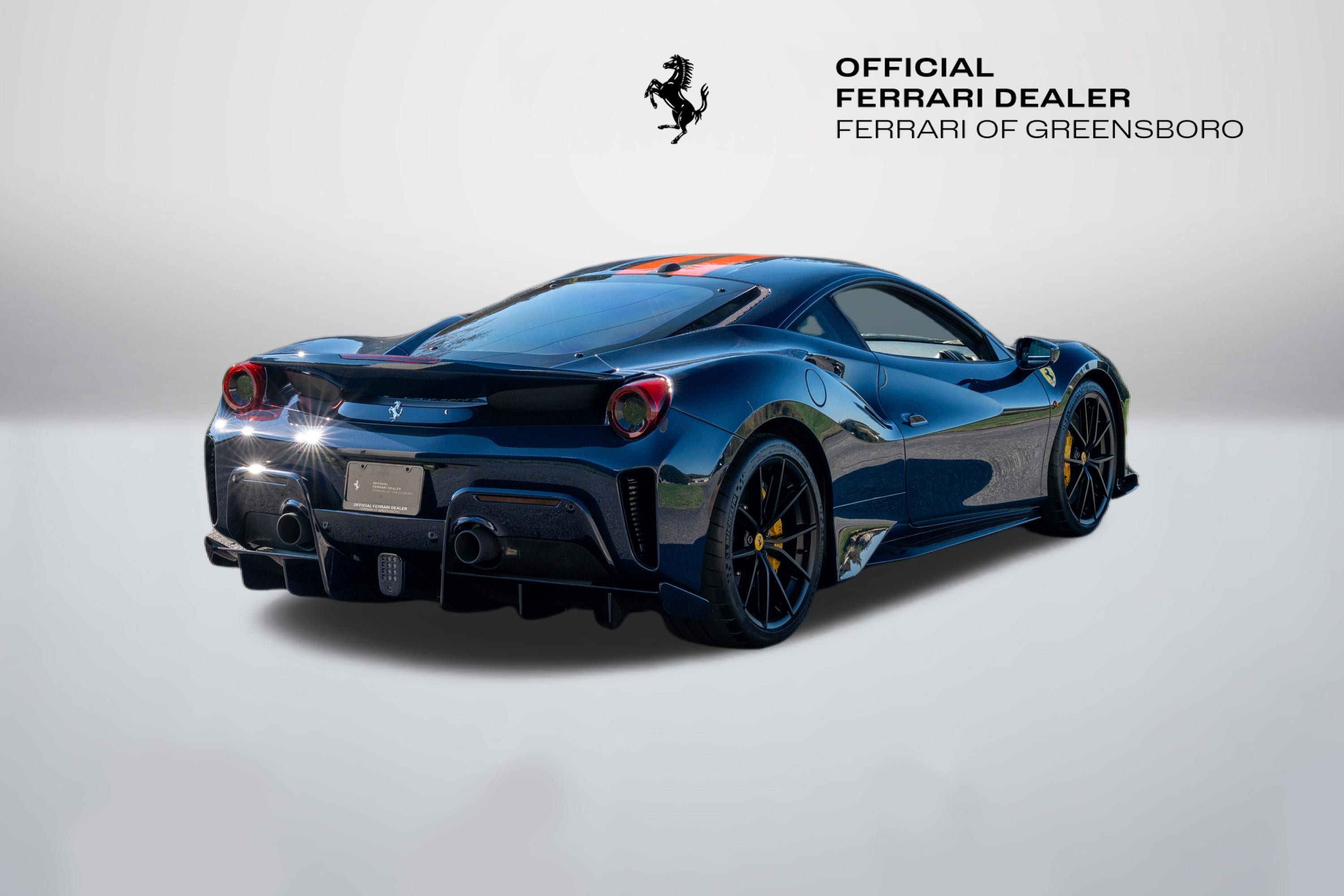 Certified Used 2020 Blu Scozia Ferrari  image 7