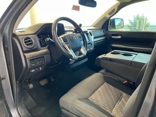 Used 2020 Magnetic Gray Metallic Toyota SR5 image 34