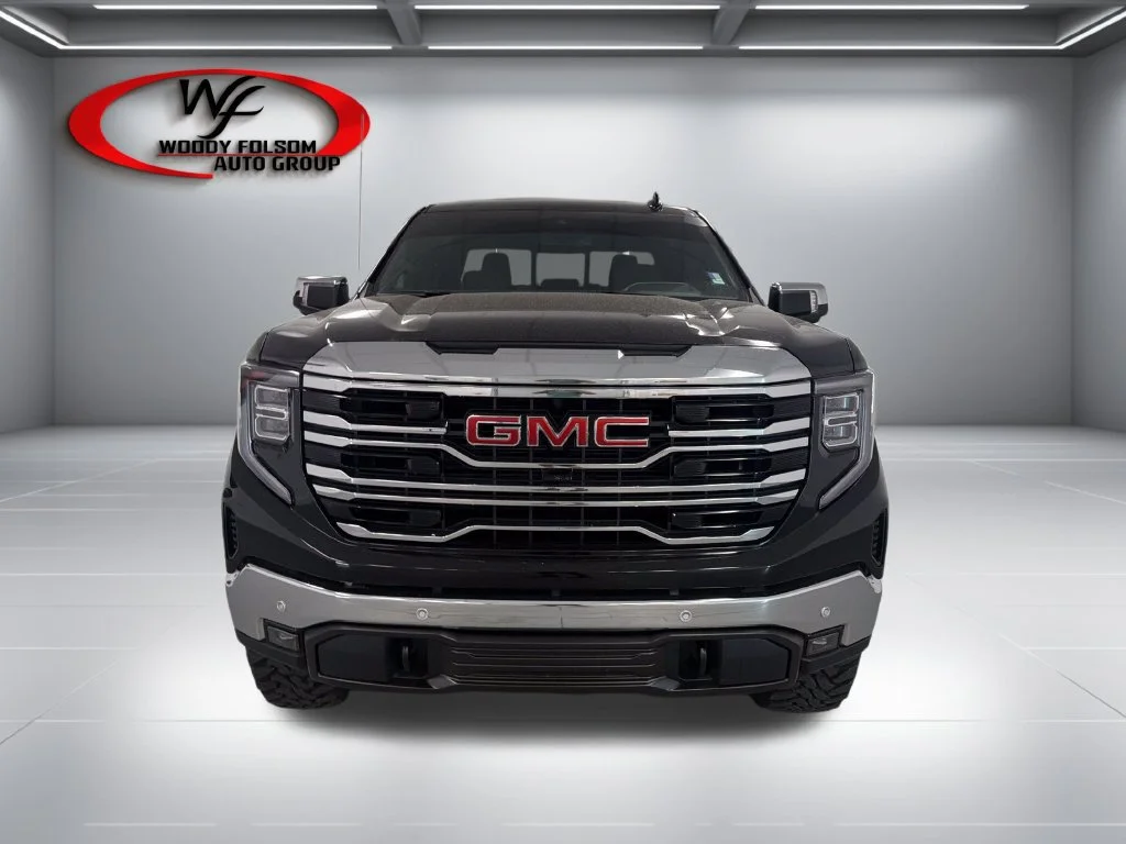 New 2026 Onyx Black GMC SLT image 2