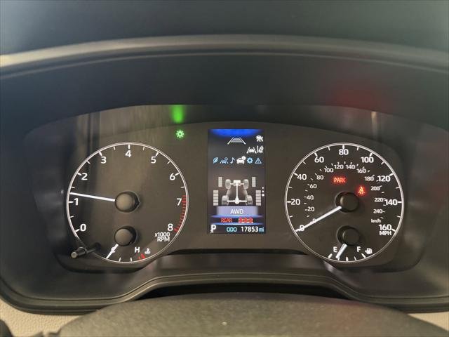 Certified Used 2023 WIND CHILL PEARL Toyota  image 10