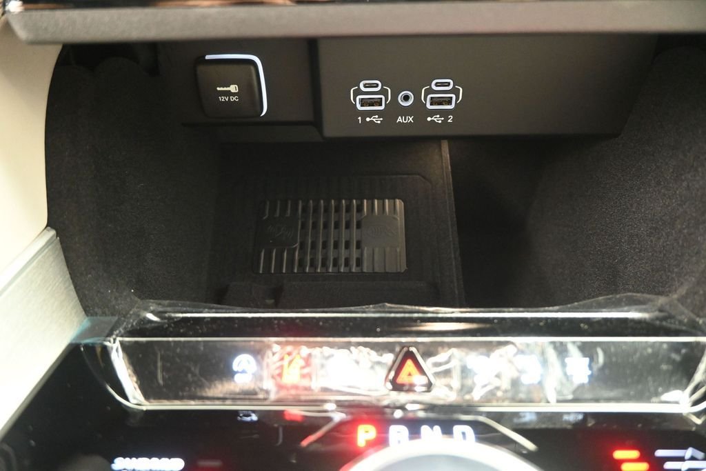 New 2026 High Gloss Black Exterior Paint Jeep Limited Reserve image 4