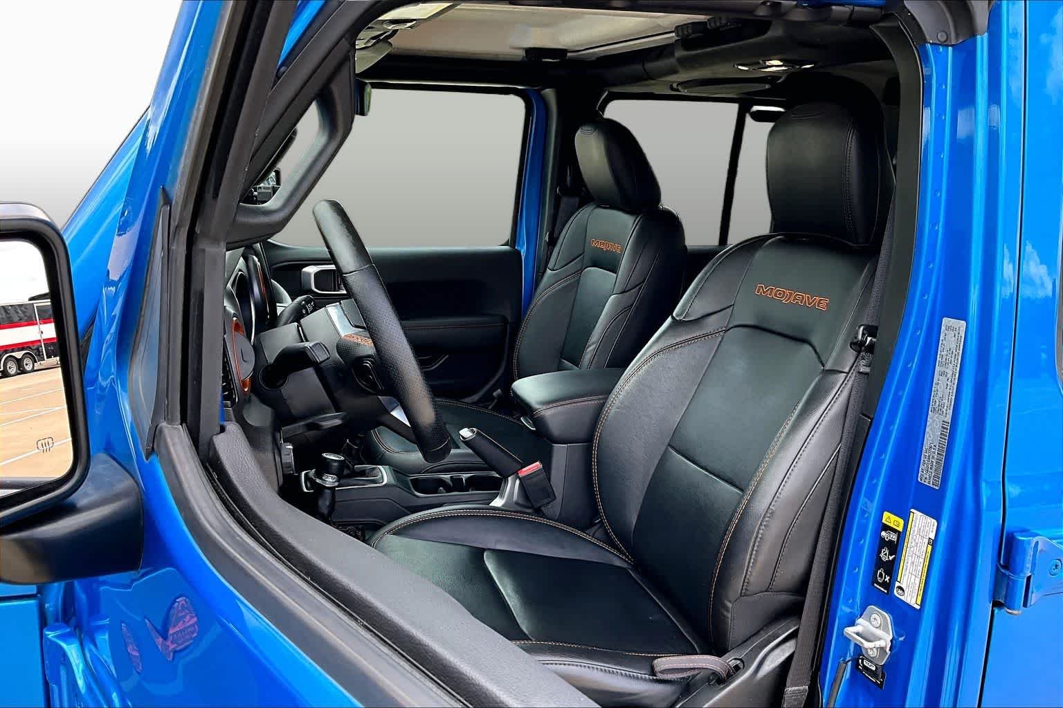 Pre-Owned 2022 Jeep Gladiator Mojave