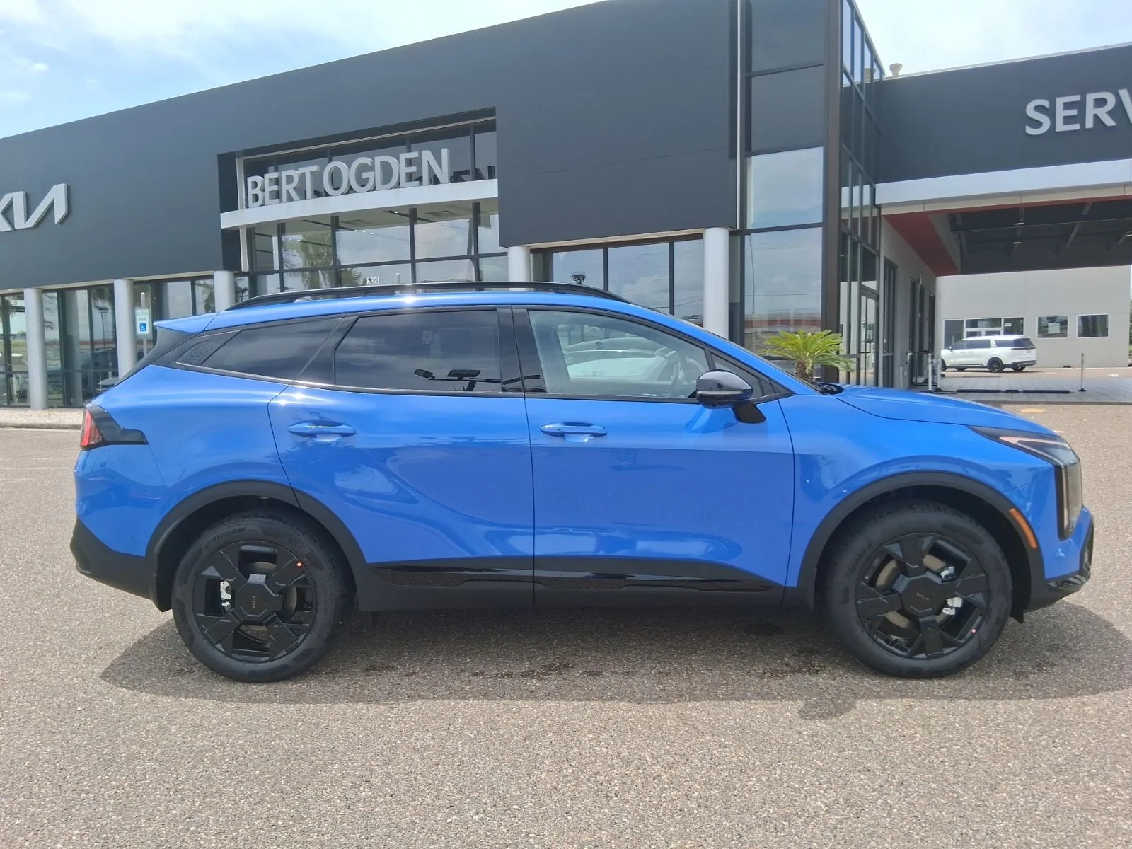 New 2026 Blue Kia X-Line image 3