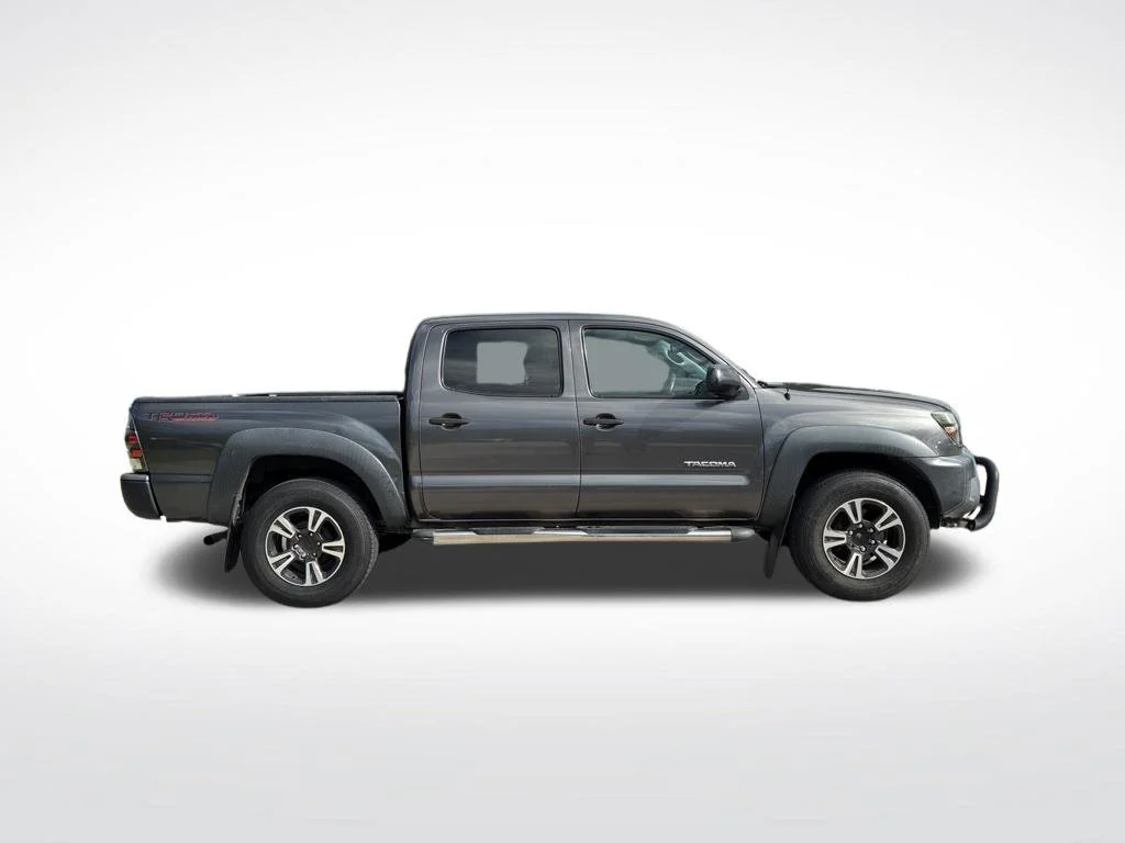 Used 2015 Gray Toyota PreRunner image 4