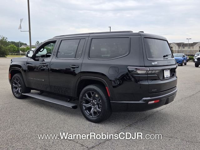 New 2026 High Gloss Black Exterior Paint Jeep Limited image 10