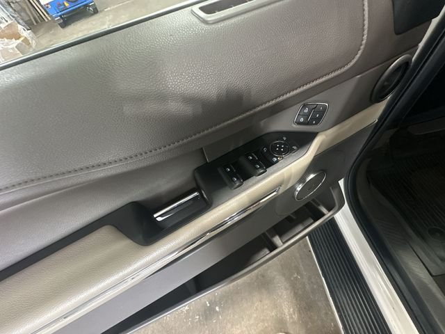 Certified Used 2021 White Metallic Ford XLT image 19
