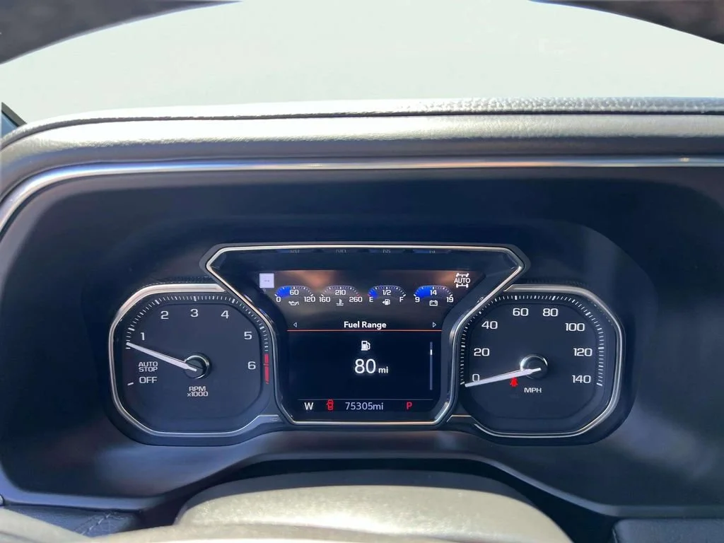 2021 GMC Yukon Denali - Photo 16
