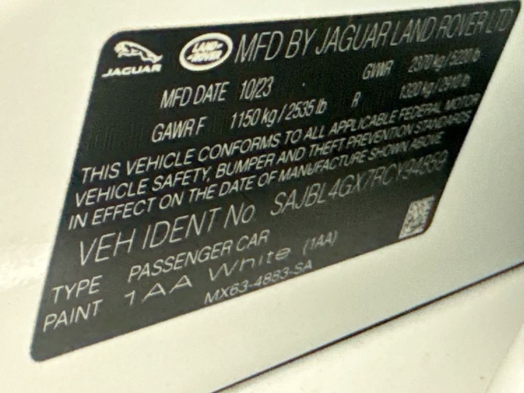 Certified Used 2024 White Jaguar R-Dynamic SE image 33