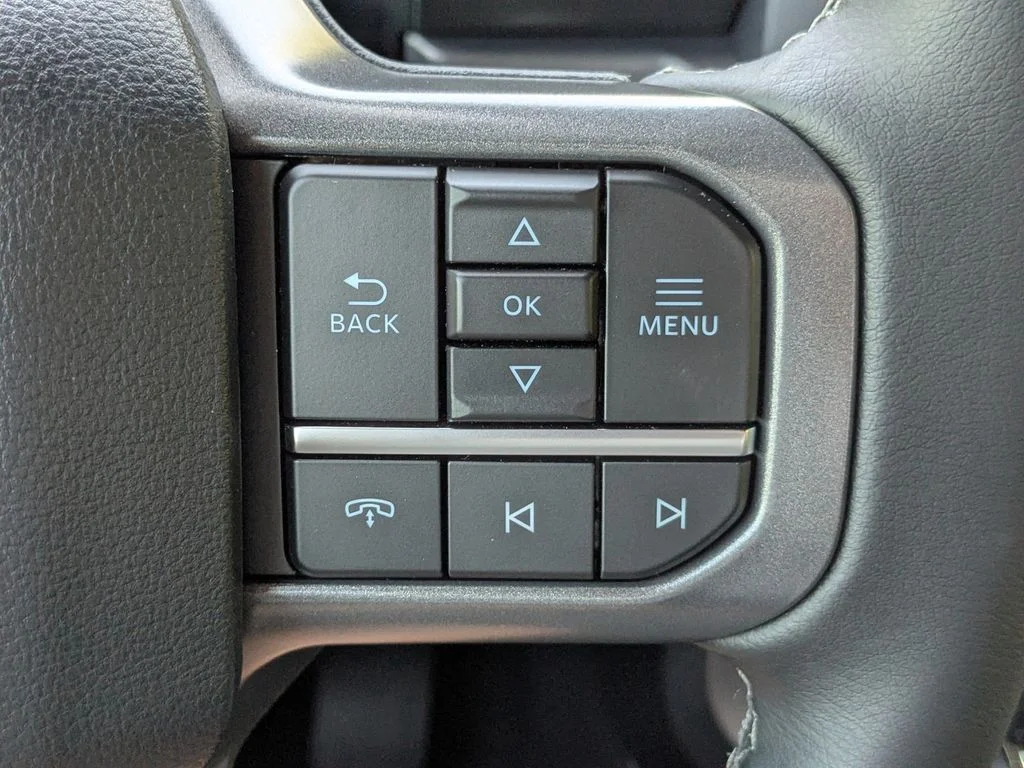 New 2026 Avalanche Ford XLT image 27