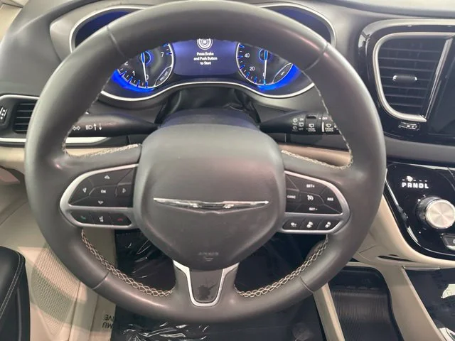 Used 2023 White Chrysler Touring L image 26