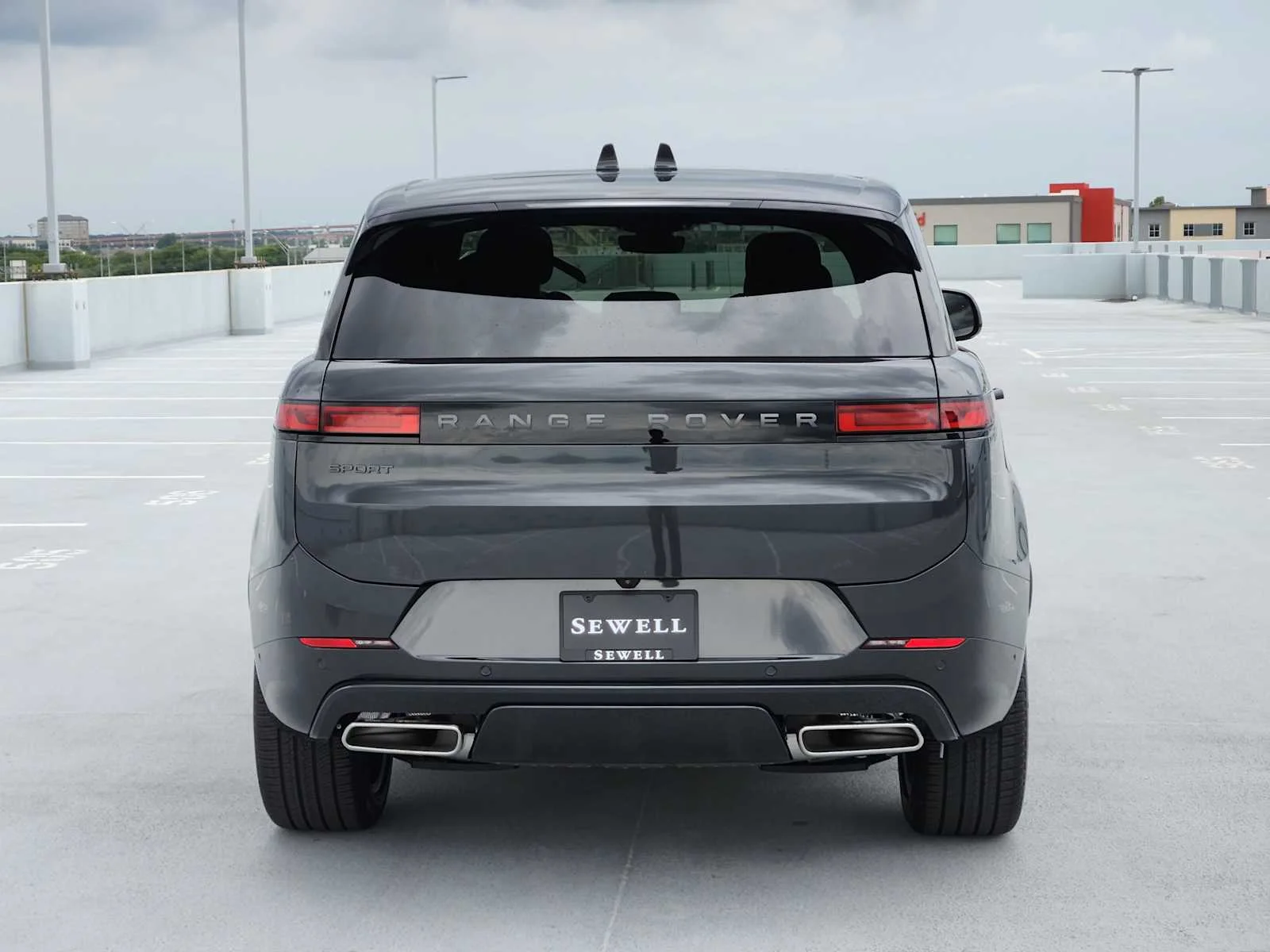 New 2026 Carpathian Grey LAND ROVER Dynamic SE image 6