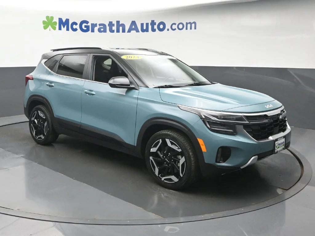 Certified Used 2024 Blue Kia SX image 2