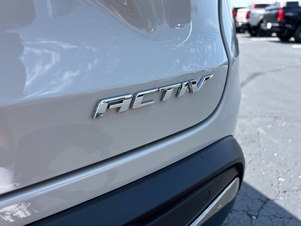 2026 Chevrolet Trax Activ - Photo 12