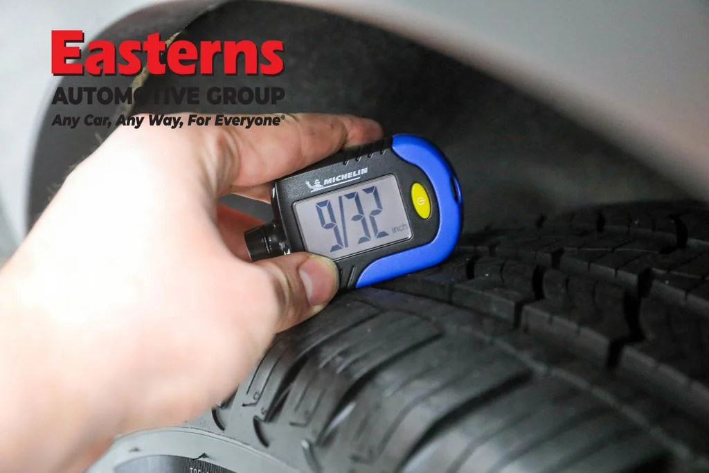 Used 2023 Gray Nissan SL image 26