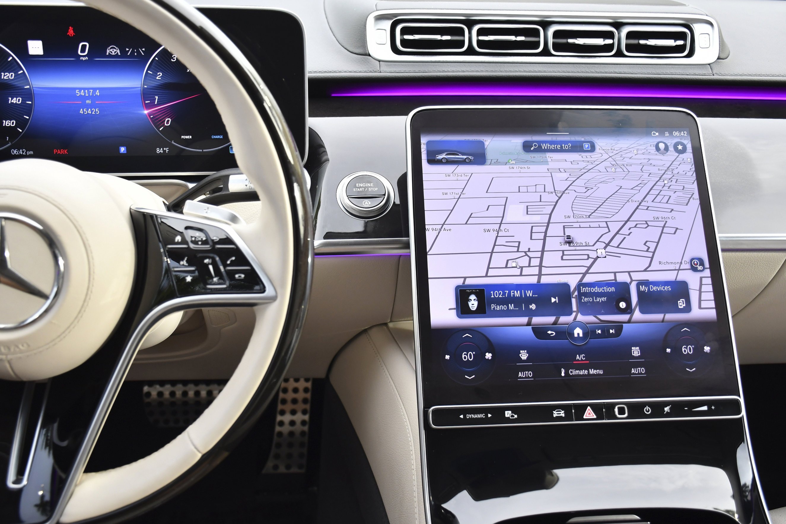 Used 2023 Diamond White Mercedes-Benz S 500 image 11