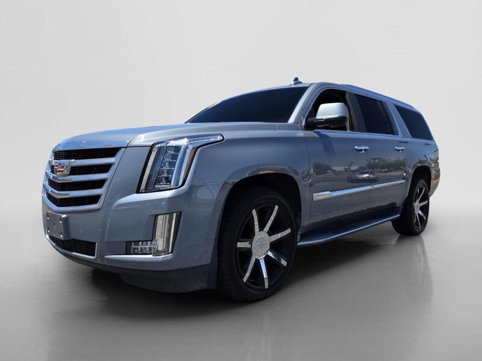 Used 2016 GREY Cadillac Luxury Collection image 8