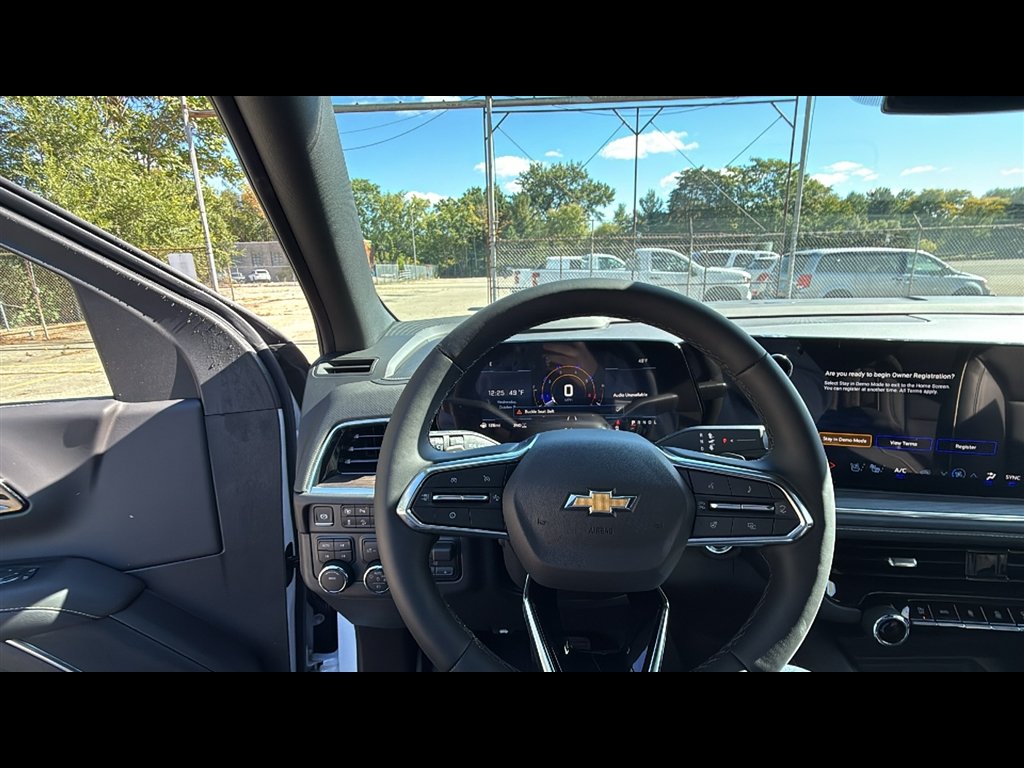 2026 Chevrolet Suburban Premier - Photo 11