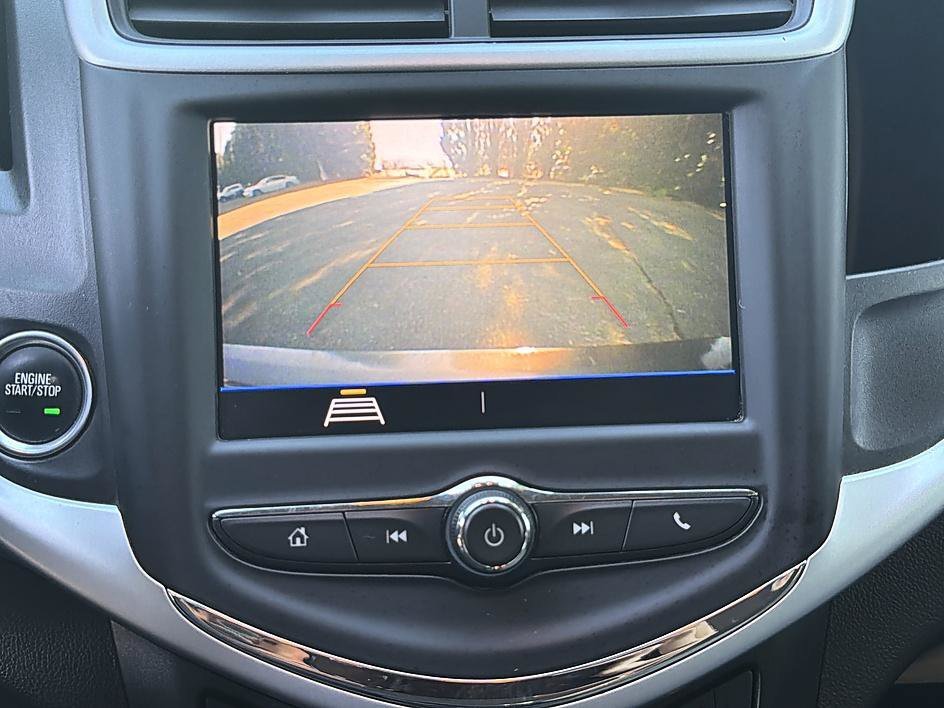 Used 2020 Nightfall Gray Metallic Chevrolet LT image 14
