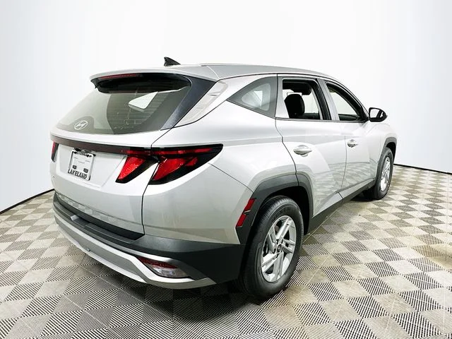 New 2026 Hyundai TUCSON SE