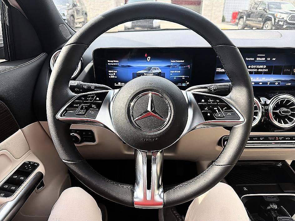 Used 2026 Polar White Mercedes-Benz GLA 250 image 10