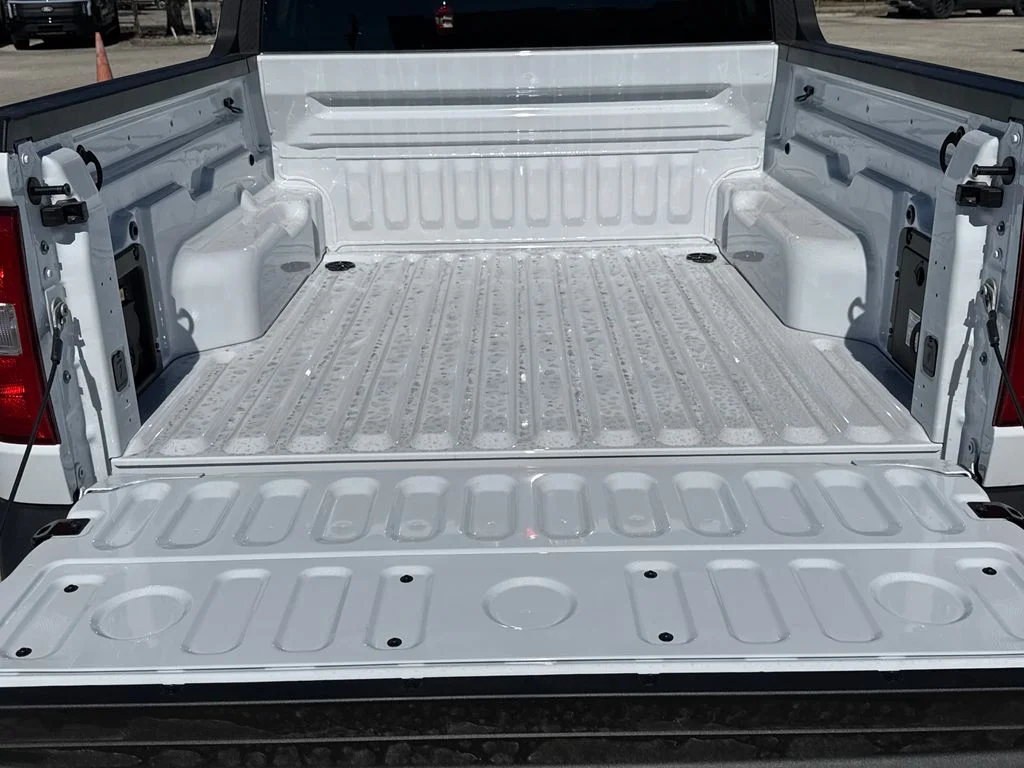 New 2026 White Ford XLT image 20