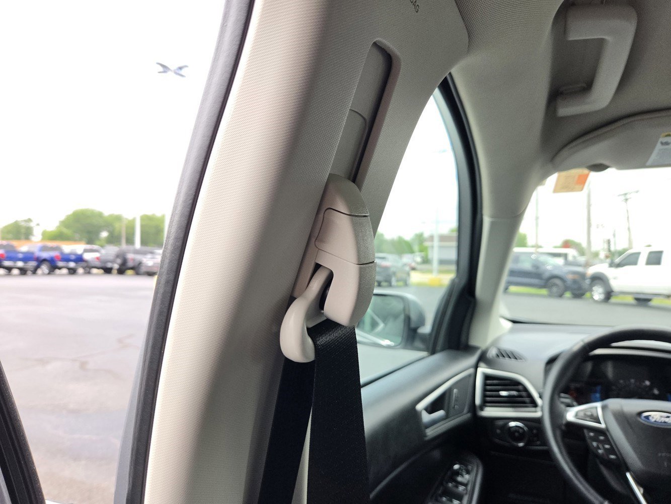 Used 2023 Silver Ford SEL image 33