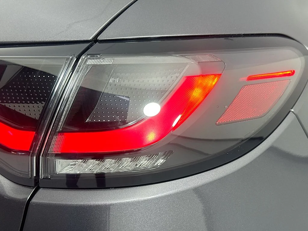 New 2027 Modern Steel Metallic Honda EX-L image 10