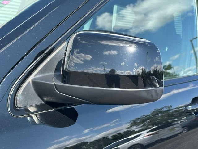 Used 2022 Black Jeep Laredo X image 10