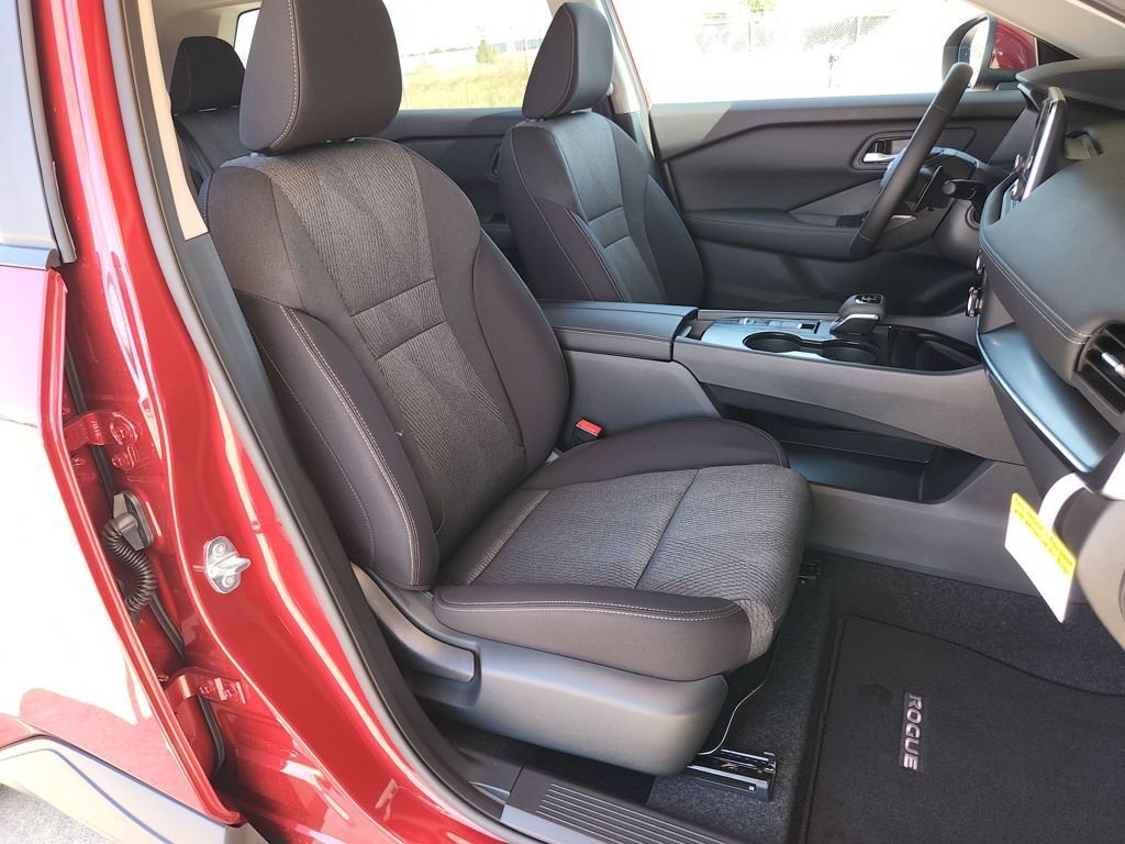 New 2026 Scarlet Ember Tintcoat Nissan SV image 12