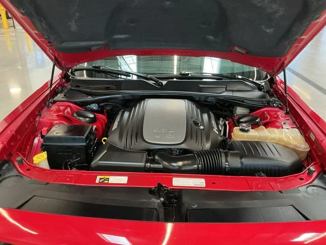 Used 2013 Red Dodge R/T image 24