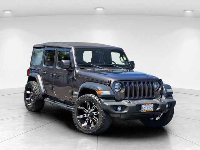 2018 Jeep Wrangler Sport's photo