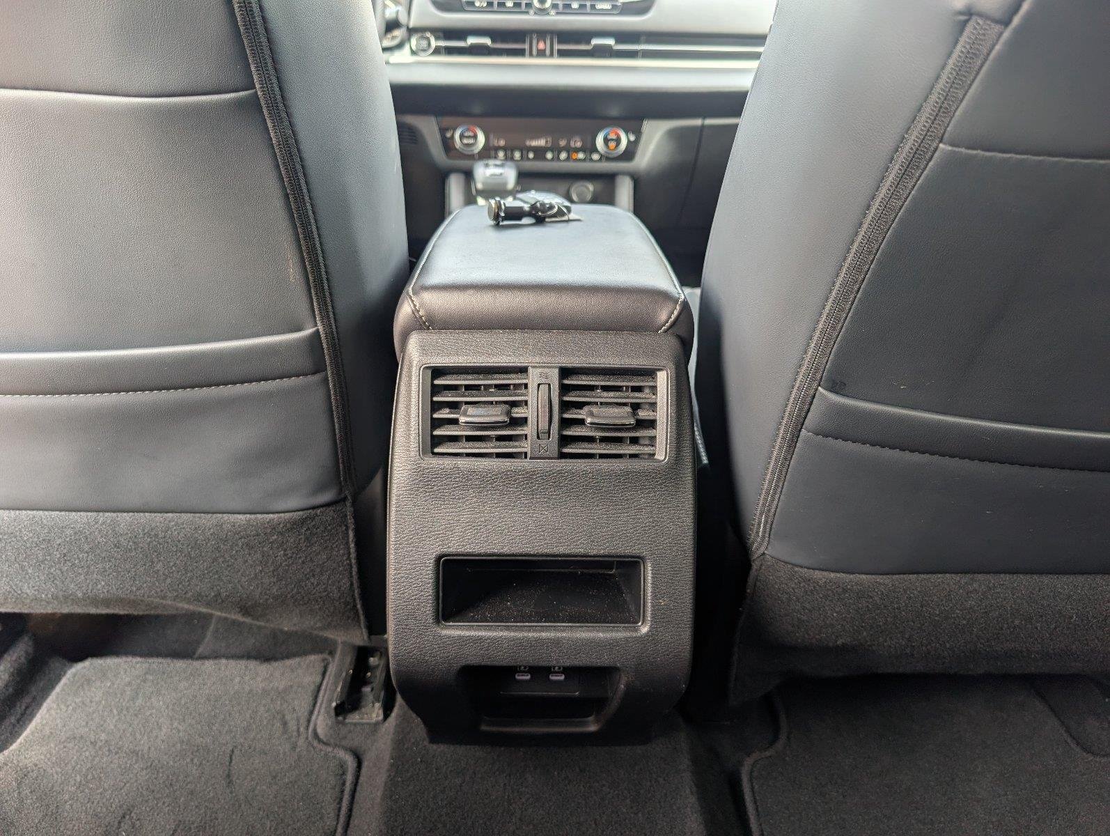 Used 2025 White Diamond Mitsubishi SE image 34