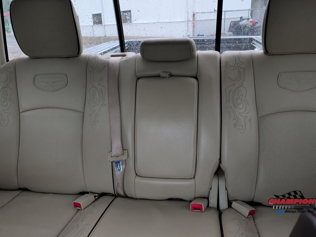 Used 2018 Black Ram Laramie Longhorn image 20