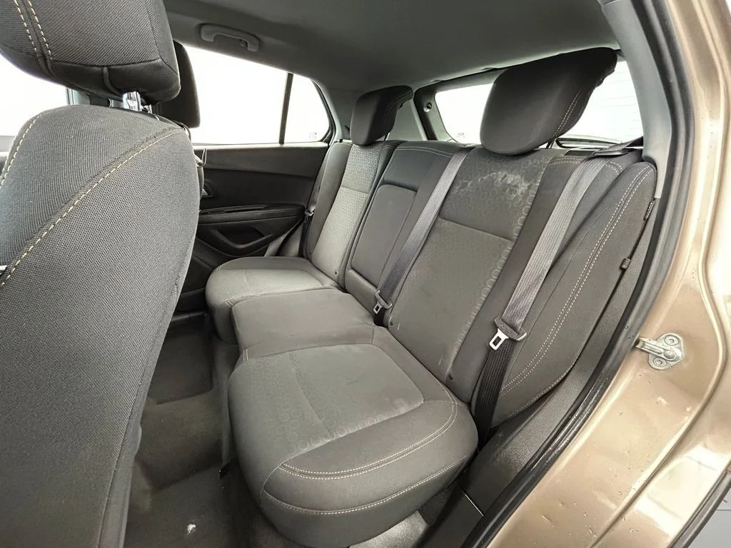 Used 2018 Sandy Ridge Metallic Chevrolet LS image 32