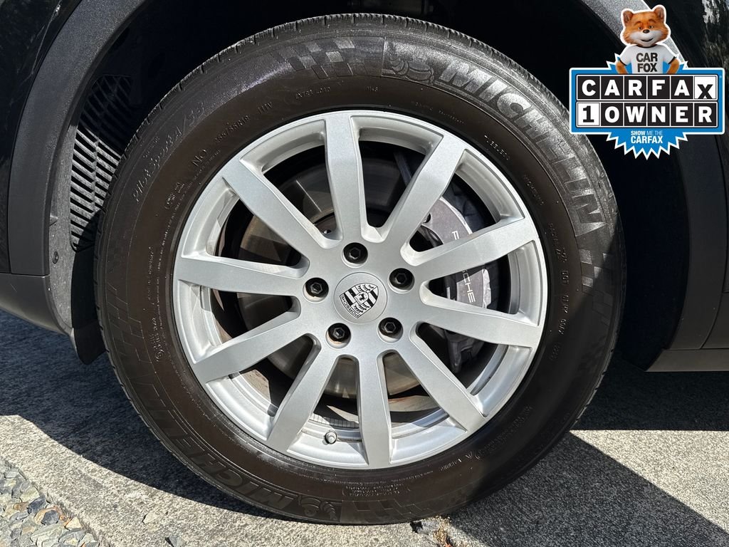 Used 2023 Black Porsche  image 28