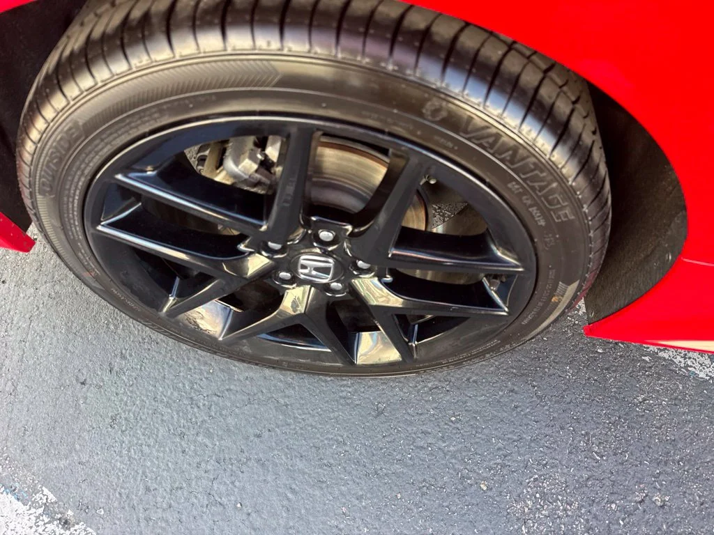 Used 2024  Honda Sport image 7