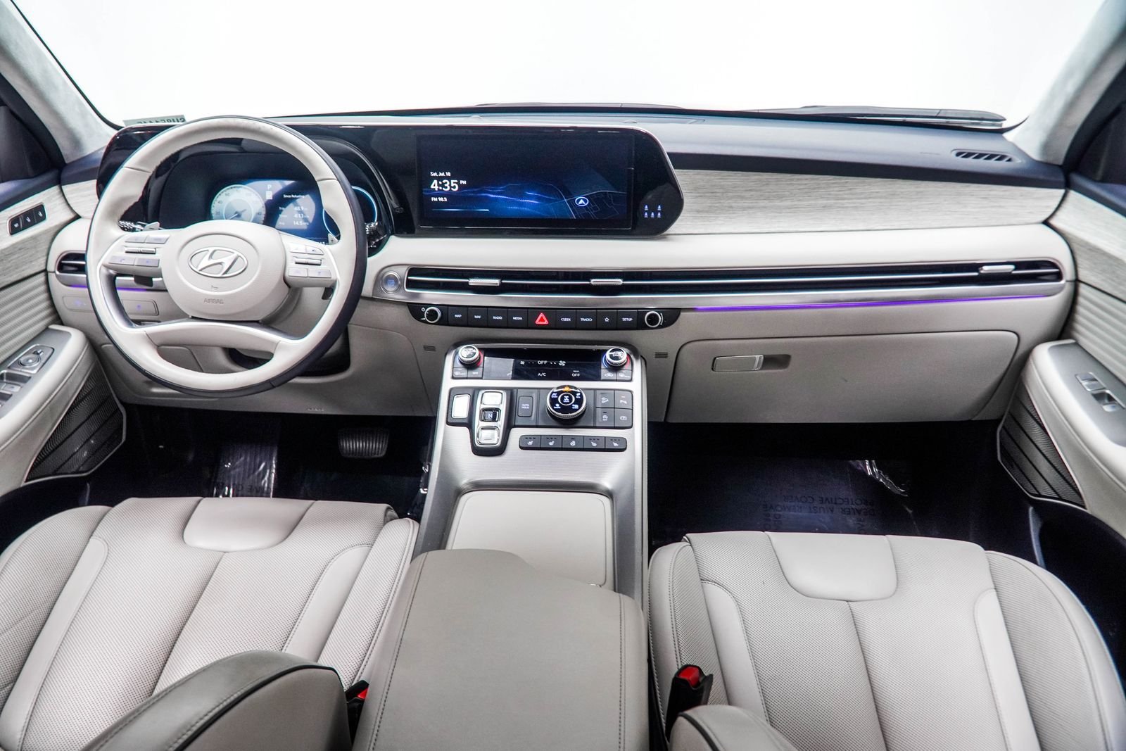 Used 2025 Black Hyundai Calligraphy image 5