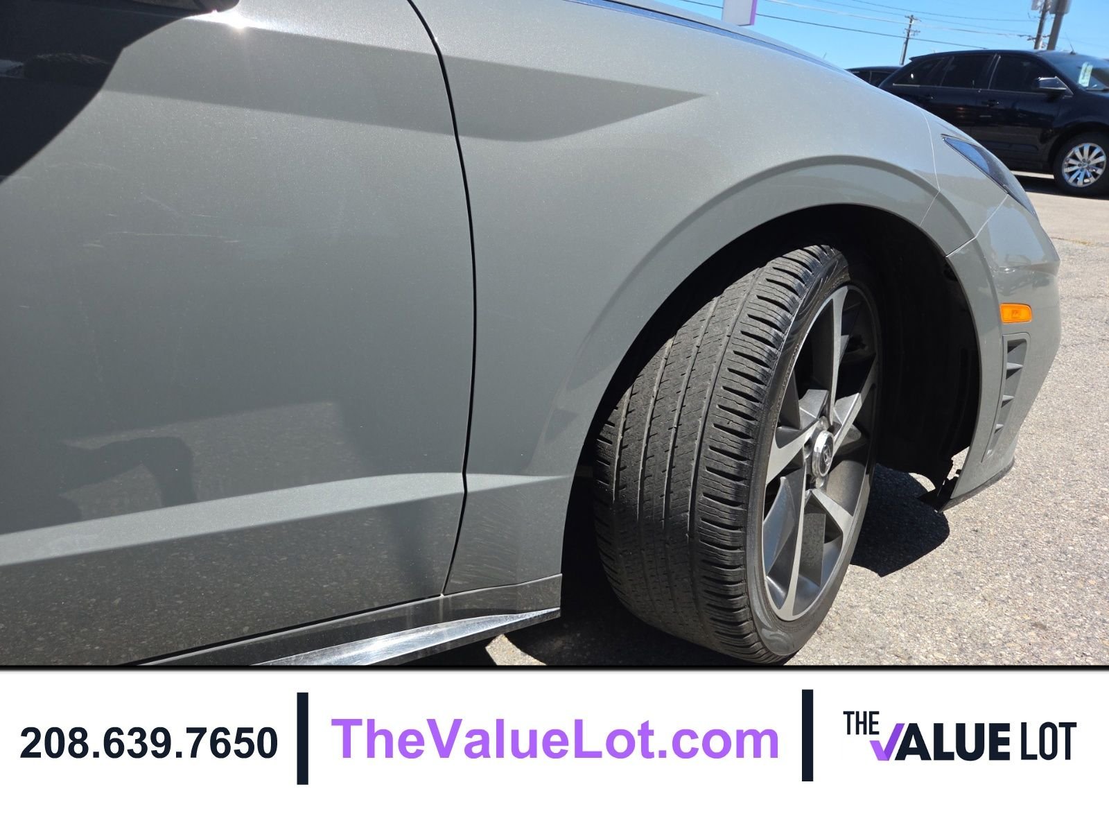Used 2022 Gray Hyundai SEL Plus image 11