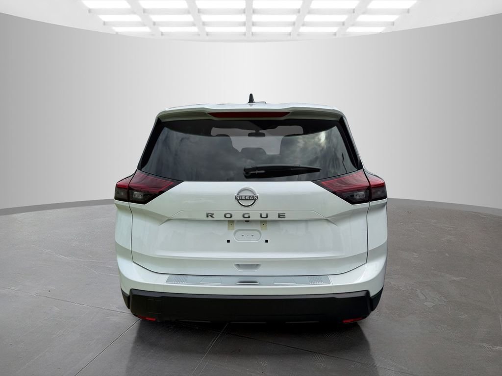 New 2026 Everest White Pearl TriCoat Nissan SV image 4