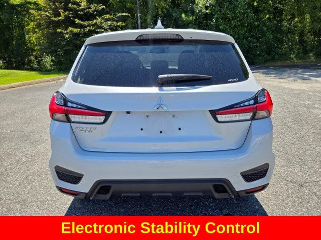 Used 2024 White Mitsubishi 2.0 ES image 8