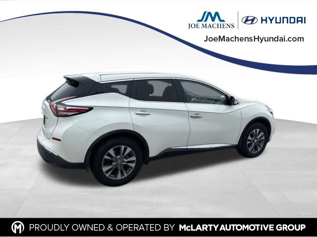 Used 2015 White Nissan S image 6
