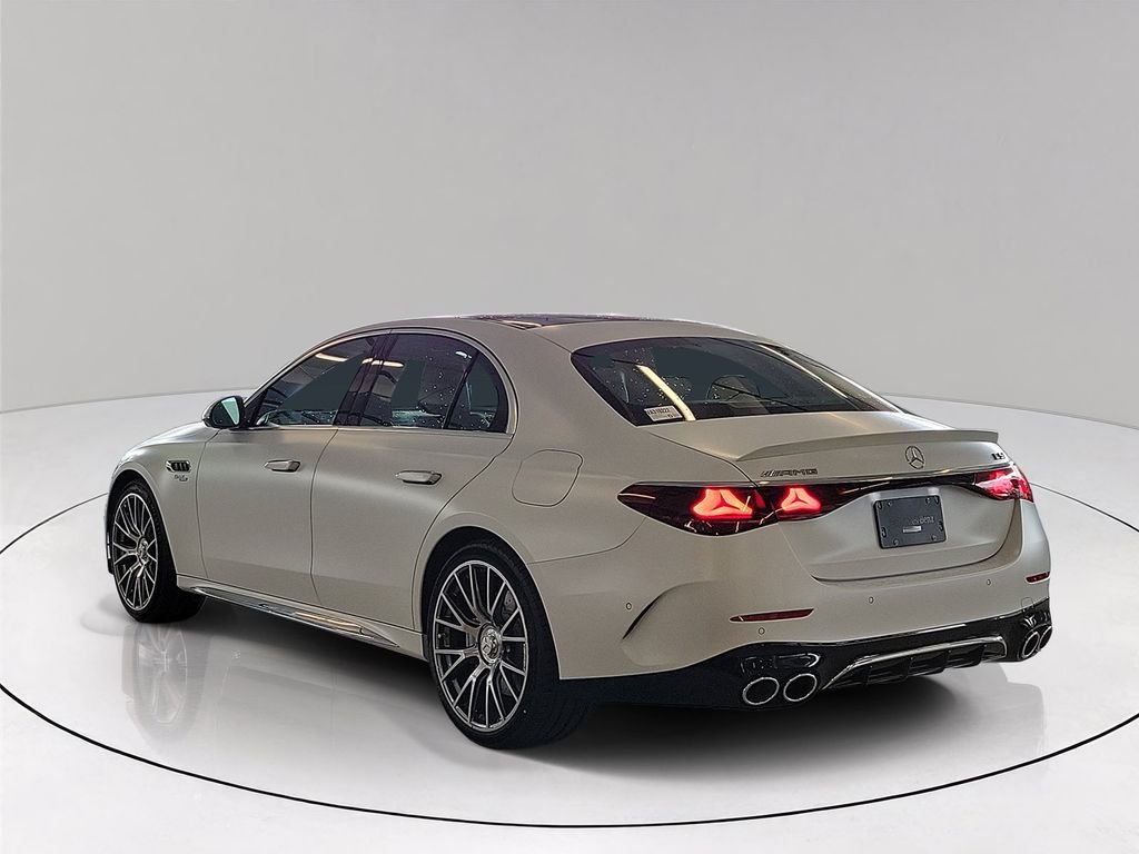 New 2027 MANUFAKTUR Moonlight White Magno Mercedes-Benz AMG® E 53 E 4MATIC+ Sedan image 4