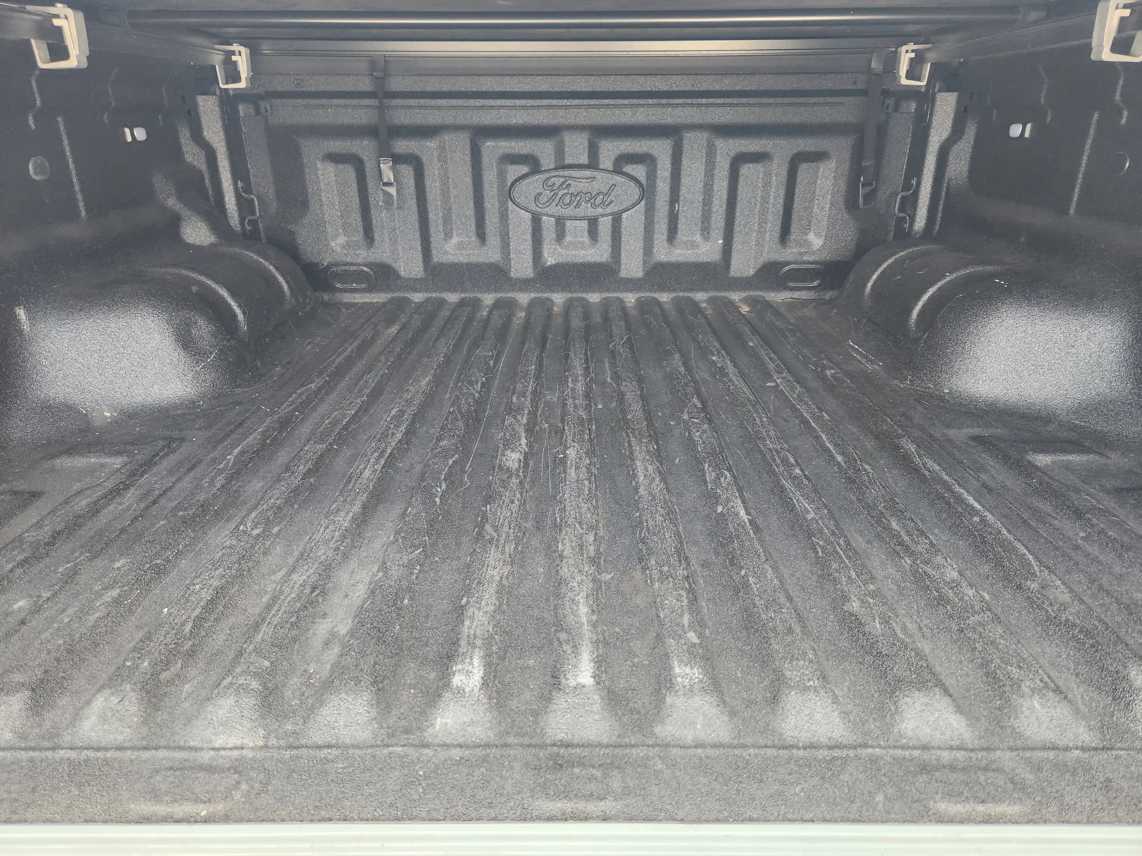 Used 2022 Gray Ford Lariat Tremor image 33